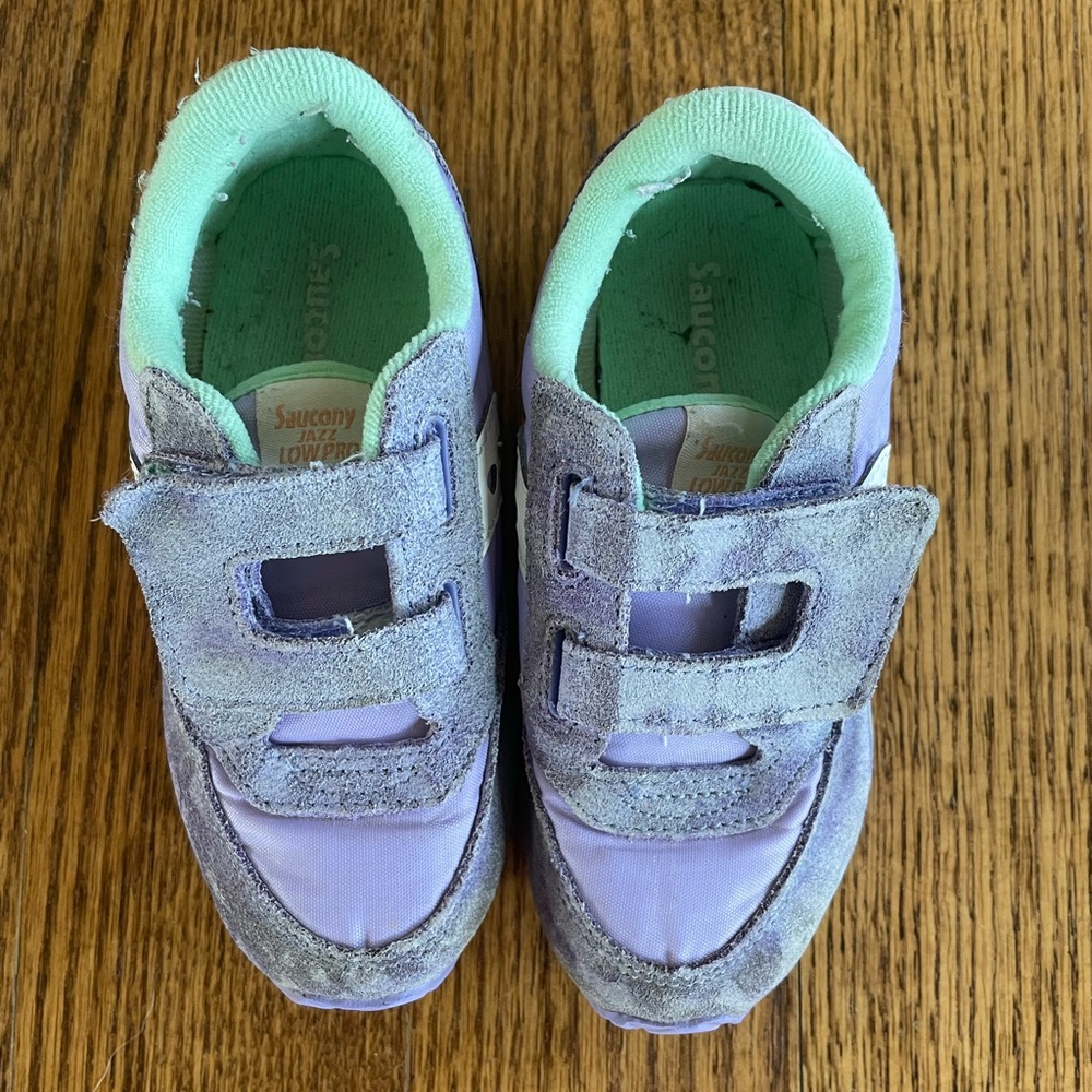 Saucony sneakers toddler size 9